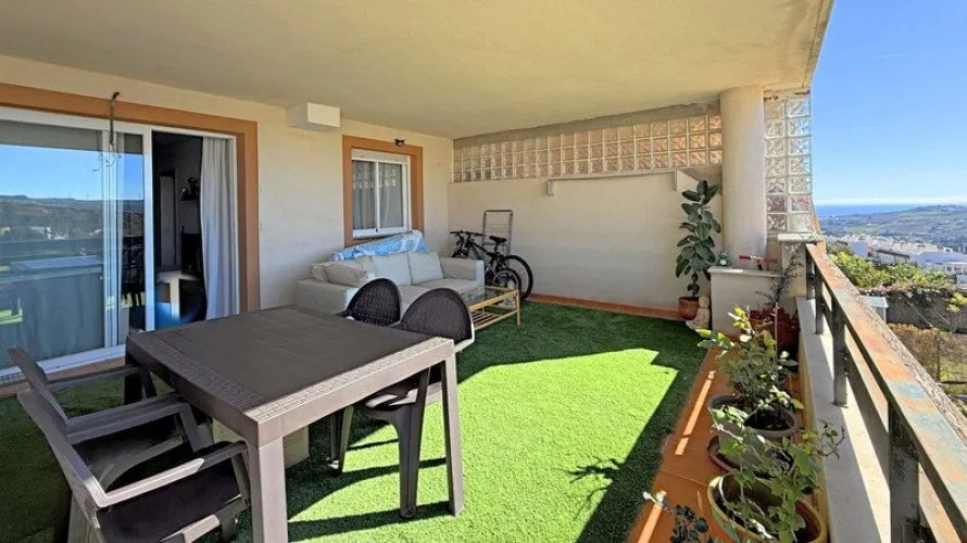 Apartamento de 2 dormitorios en Casares, Spain No. 583 № 6