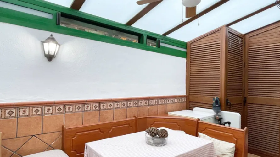 Apartamento de 2 dormitorios en Fuengirola, Spain No. 685 № 6