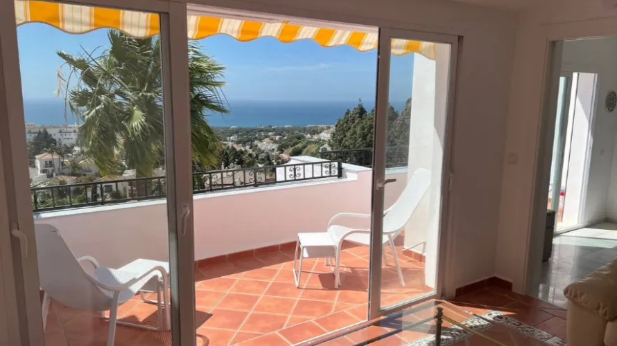 Dúplex de 4 dormitorios en Mijas Costa, Spain No. 740 № 6