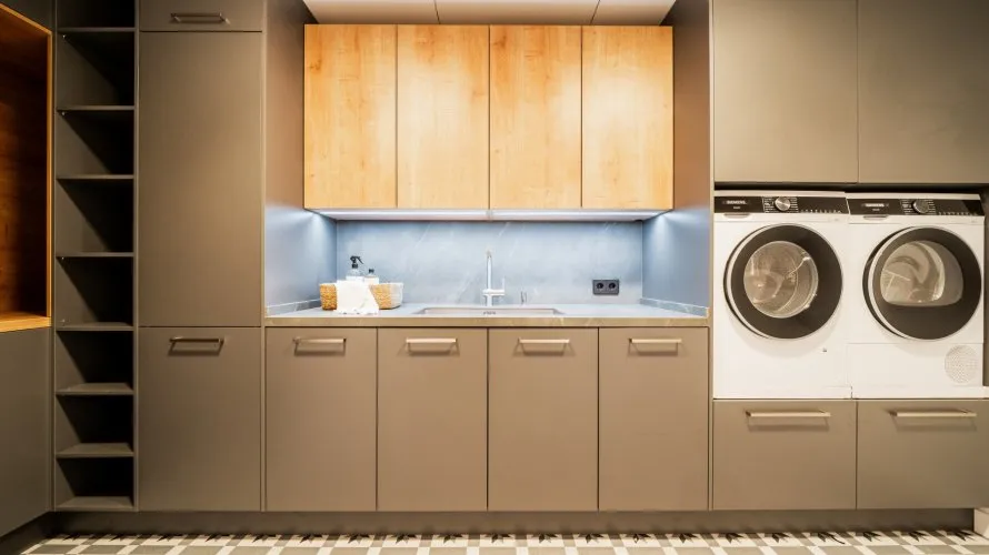 Apartamento de 4 dormitorios en Nueva Andalucía, Spain No. 245 № 5