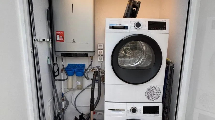 Dúplex de 1 dormitorio en Benahavís, Spain No. 773 № 3