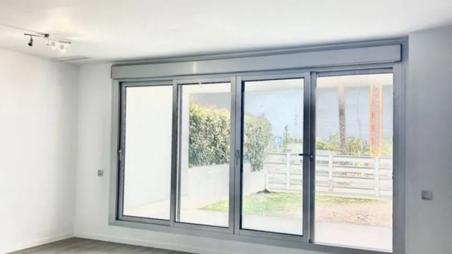 Apartamento de 2 dormitorios en Cancelada, Spain No. 683 № 8