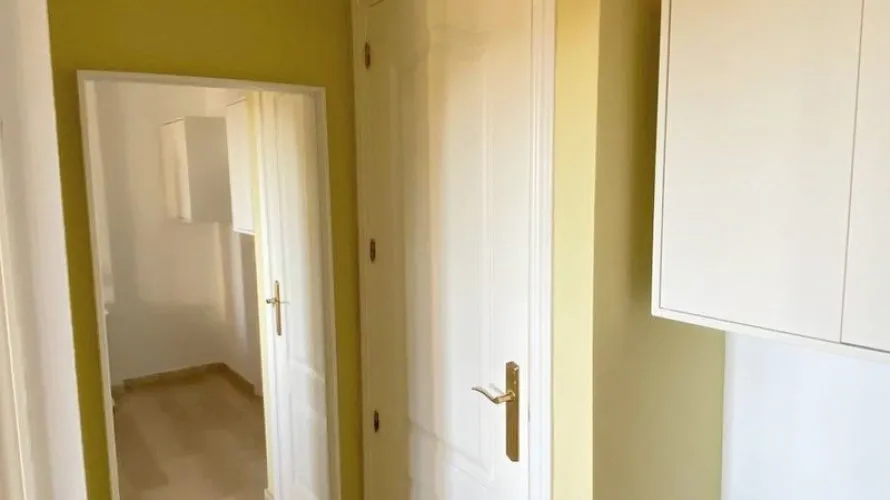 Apartamento de 2 dormitorios en Casares, Spain No. 559 № 10