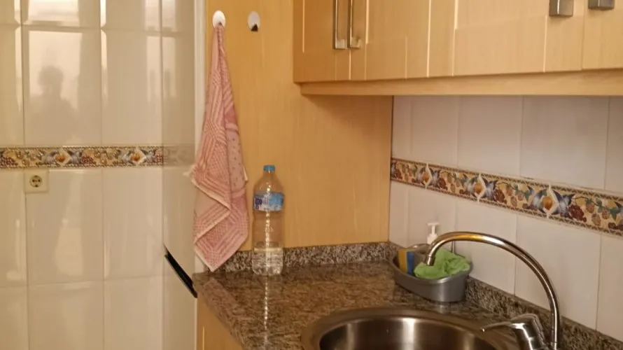 Apartamento de 1 dormitorio en Estepona, Spain No. 786 № 5