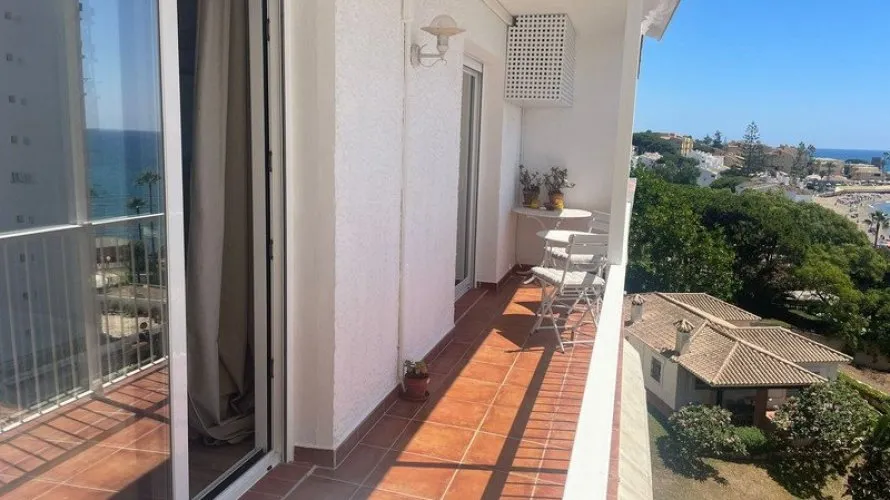 Apartamento de 2 dormitorios en Mijas Costa, Spain No. 568 № 1