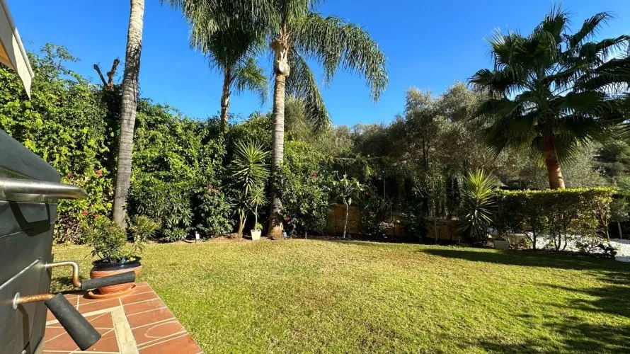 Apartamento de 3 dormitorios en Benahavís, Spain No. 704 № 6