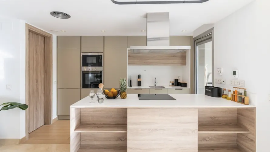 Apartamento de 3 dormitorios en Benahavís, Spain No. 465