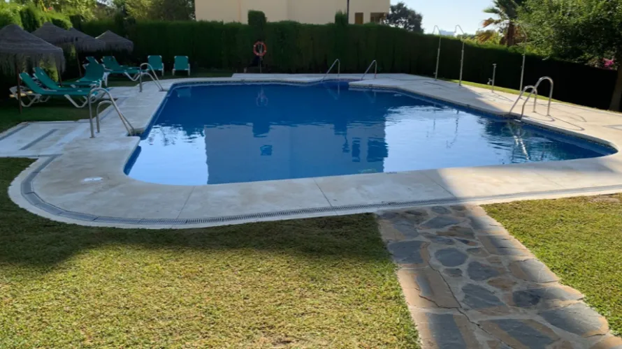 Apartamento de 2 dormitorios en Mijas Costa, Spain No. 747 № 3