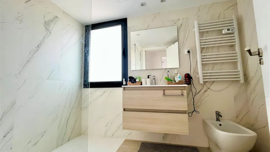 Ático de 3 dormitorios en Casares, Spain No. 523 № 11