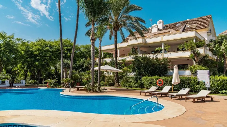 Ático de 3 dormitorios en Marbella, Spain No. 806 № 17