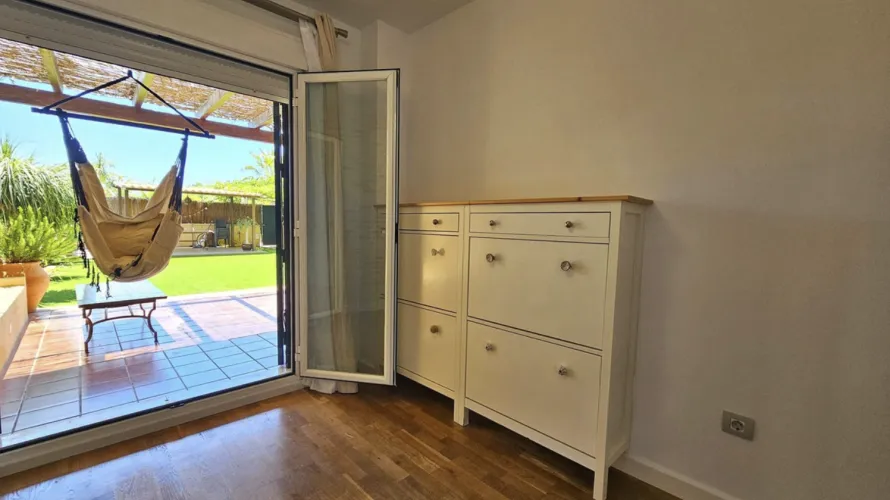 Apartamento de 2 dormitorios en Estepona, Spain No. 781 № 6