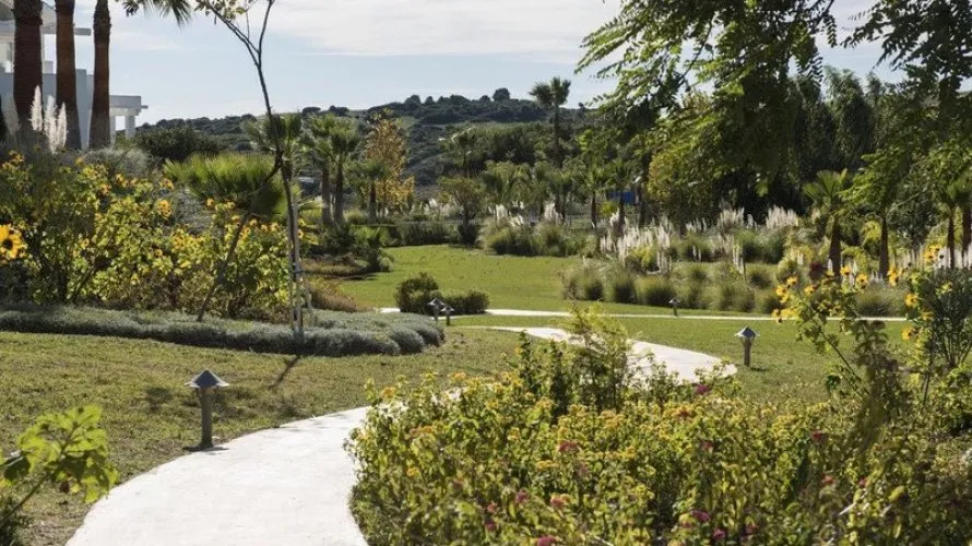 Ático de 2 dormitorios en Casares, Spain No. 555 № 8