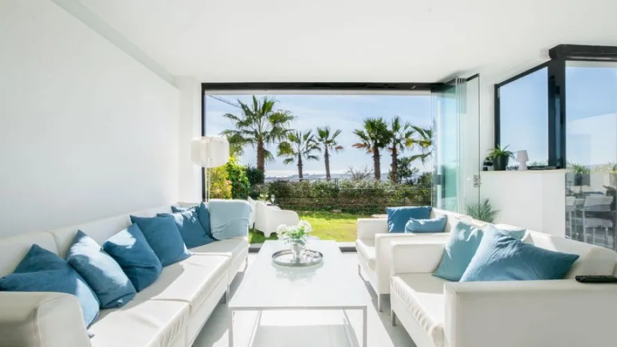 Apartamento de 4 dormitorios en Estepona, Spain No. 302 № 10