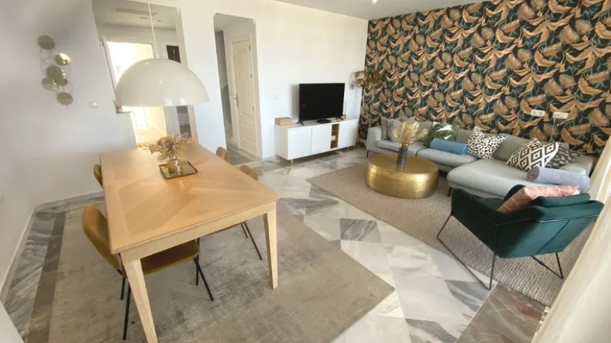 Dúplex de 3 dormitorios en Nueva Andalucía, Spain No. 730 № 14