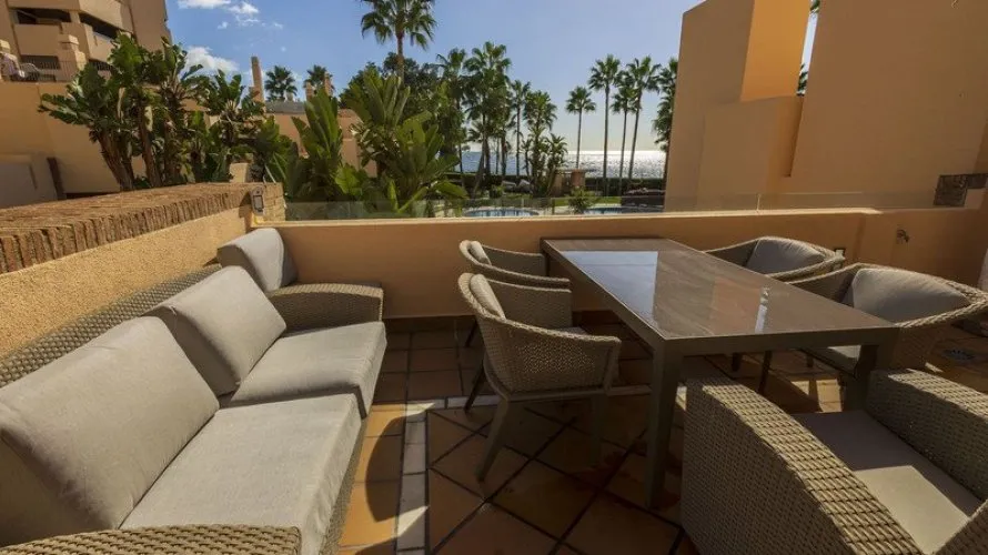 Ático de 1 dormitorio en Estepona, Spain No. 524 № 4