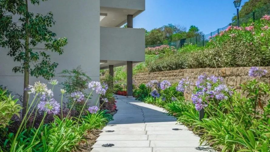 Apartamento de 3 dormitorios en La Quinta, Spain No. 305 № 1