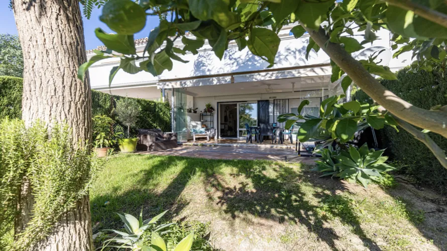 Apartamento de 2 dormitorios en Casares, Spain No. 494 № 8