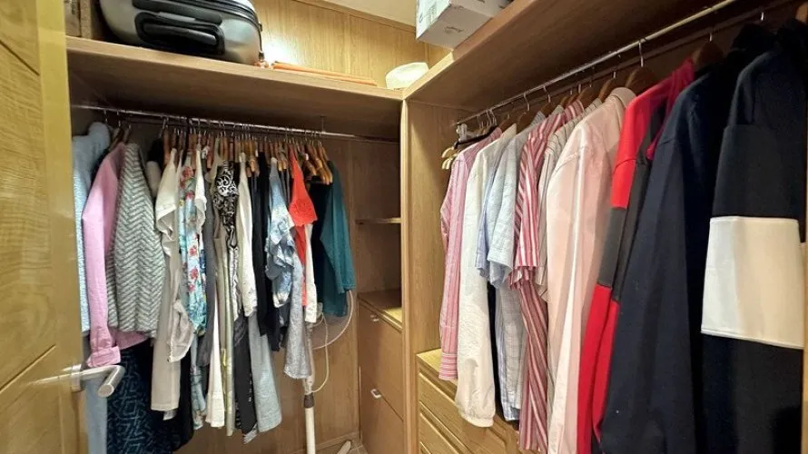 Apartamento de 2 dormitorios en Estepona, Spain No. 282 № 6