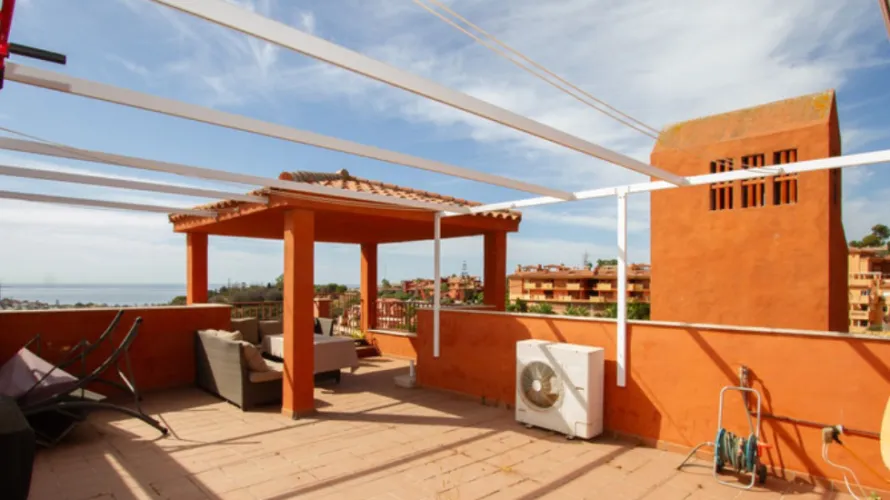 Ático de 2 dormitorios en Marbella, Spain No. 805 № 8