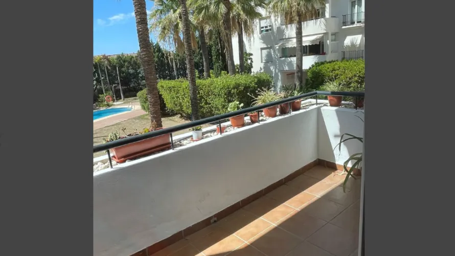 Apartamento de 2 dormitorios en Nueva Andalucía, Spain No. 634 № 7