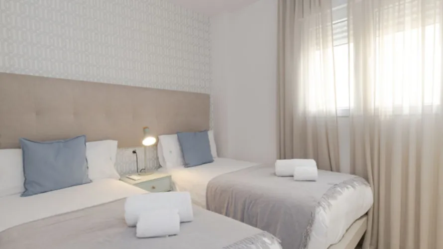 Apartamento de 2 dormitorios en Nueva Andalucía, Spain No. 799 № 16
