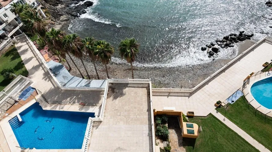 Dúplex de 2 dormitorios en Benalmádena, Spain No. 306 № 14