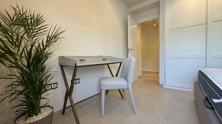 Dúplex de 1 dormitorio en Benahavís, Spain No. 773 № 4