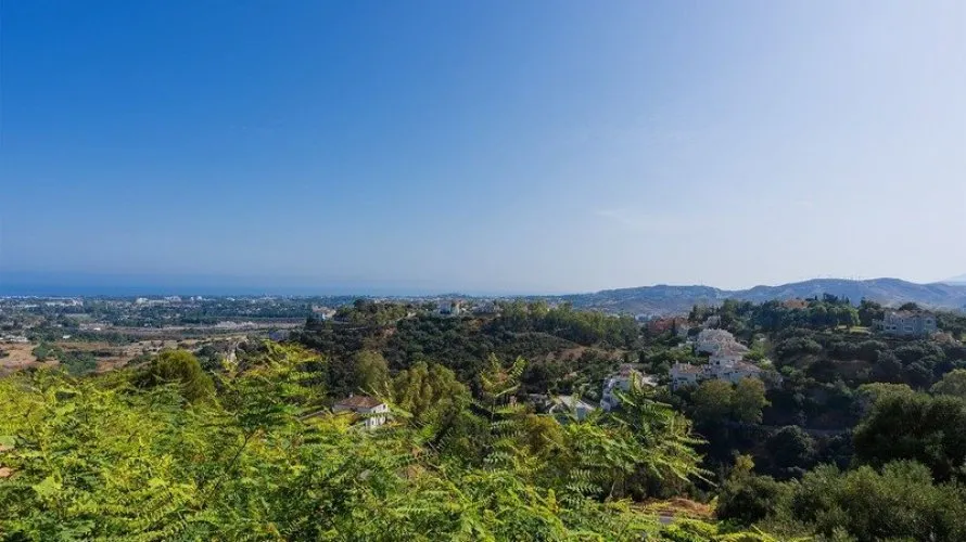 Apartamento de 2 dormitorios en La Quinta, Spain No. 761 № 12