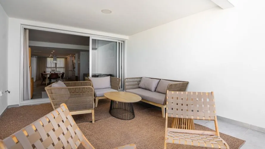 Apartamento de 2 dormitorios en Benalmádena, Spain No. 536 № 3