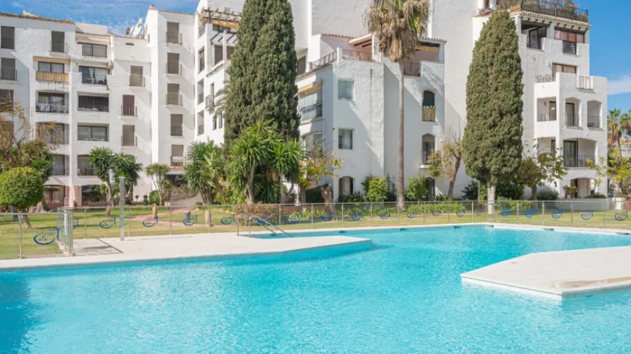 Apartamento de 1 dormitorio en Marbella, Spain No. 509