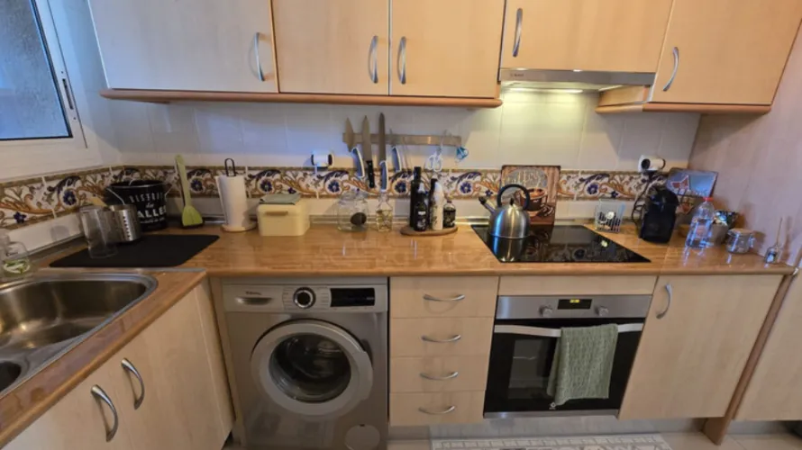 Apartamento de 2 dormitorios en Marbella, Spain No. 727 № 12