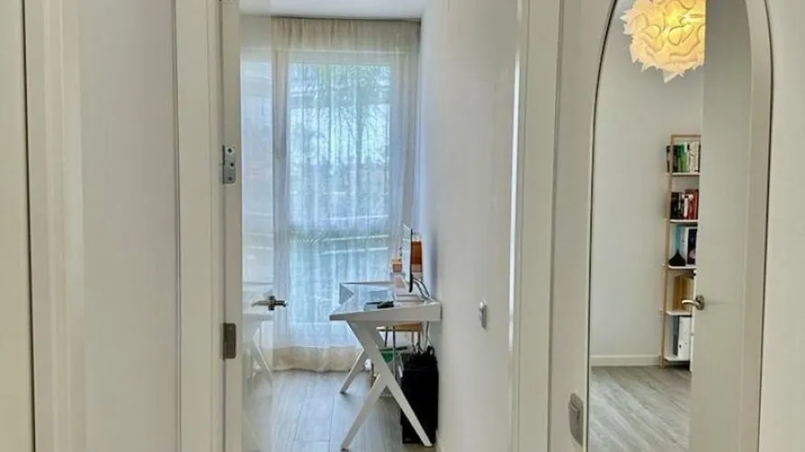 Apartamento de 2 dormitorios en Cancelada, Spain No. 683 № 19