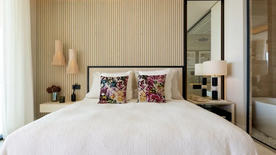 Apartamento de 2 dormitorios en Estepona, Spain No. 341 № 4