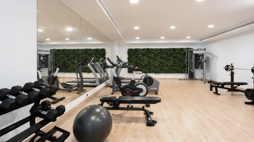 Apartamento de 3 dormitorios en Marbella, Spain No. 530 № 9