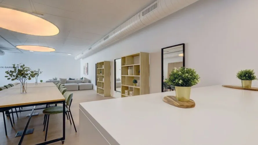 Apartamento de 2 dormitorios en Estepona, Spain No. 647 № 5