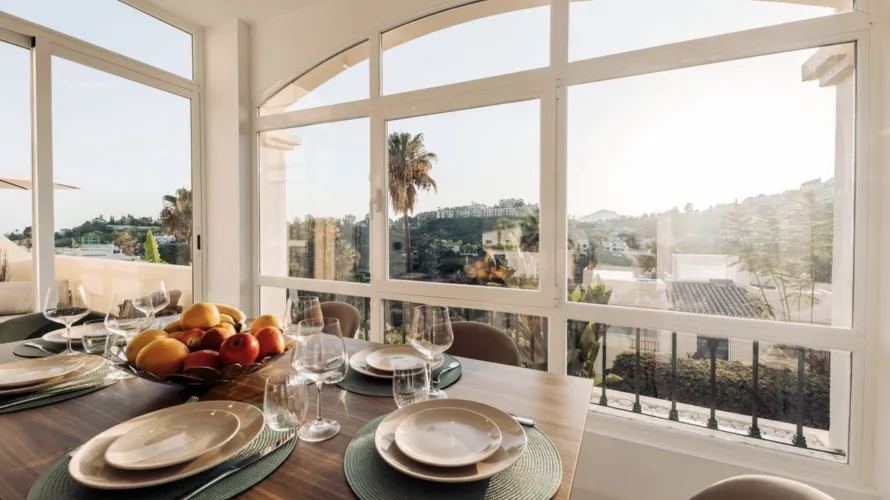 Dúplex de 3 dormitorios en Benahavís, Spain No. 544 № 4