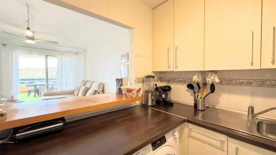 Apartamento de 2 dormitorios en Casares, Spain No. 583 № 19