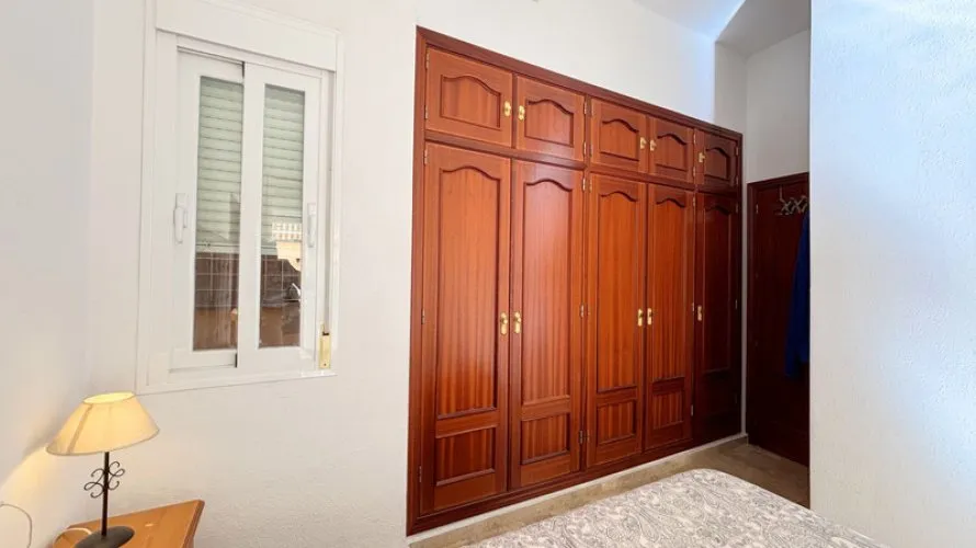 Apartamento de 3 dormitorios en Marbella, Spain No. 577 № 12