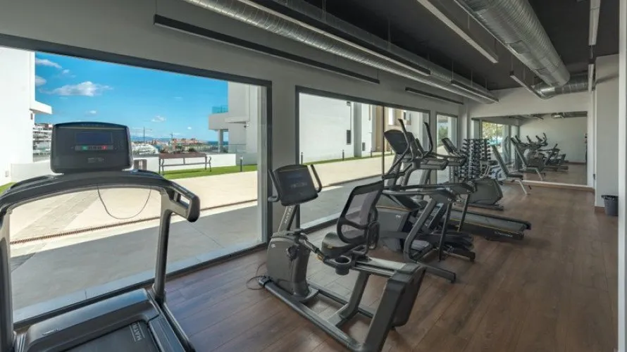 Apartamento de 3 dormitorios en Estepona, Spain No. 291 № 7