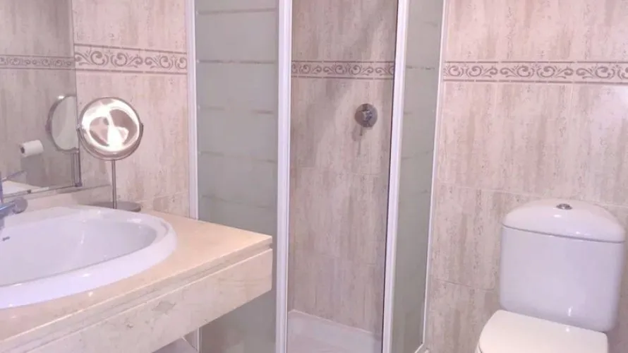 Apartamento de 2 dormitorios en Manilva, Spain No. 560 № 1