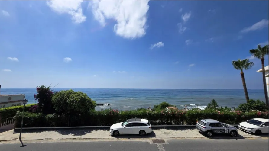 Apartamento de 2 dormitorios en La Cala De Mijas, Spain No. 757 № 1