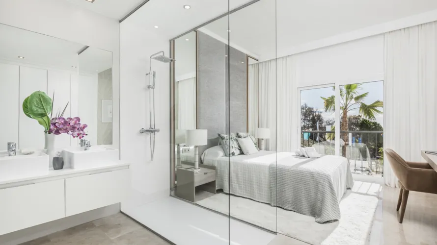 Apartamento de 3 dormitorios en Benahavís, Spain No. 350 № 4