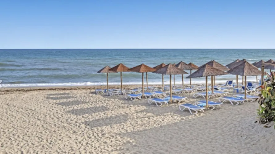 Apartamento de 2 dormitorios en Mijas Costa, Spain No. 763 № 10