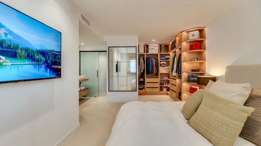 Dúplex de 4 dormitorios en Marbella, Spain No. 421 № 4