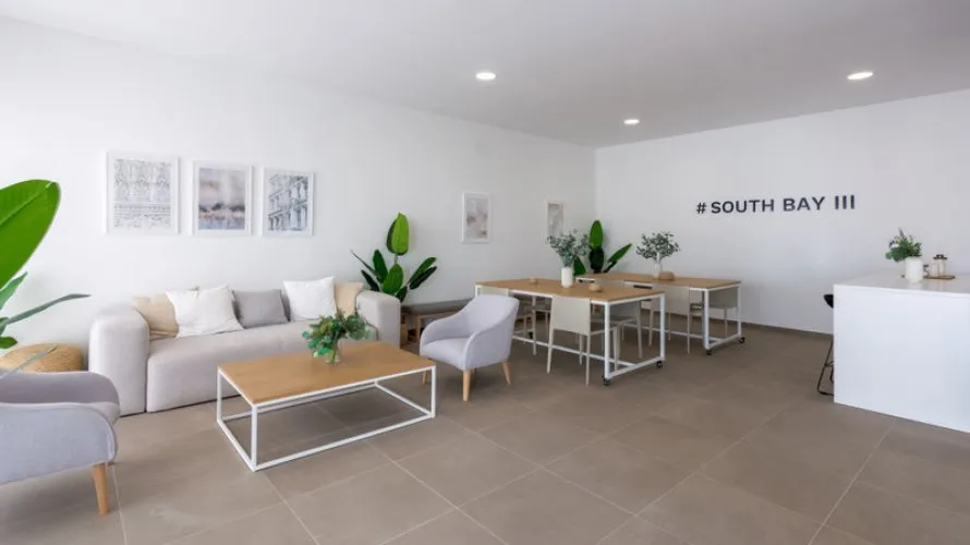 Apartamento de 3 dormitorios en Estepona, Spain No. 291 № 10