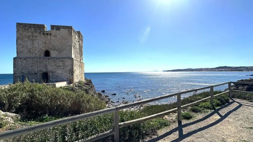 Apartamento de 2 dormitorios en Casares, Spain No. 571