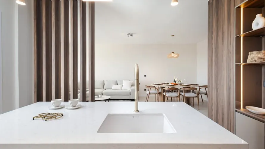 Apartamento de 3 dormitorios en Benahavís, Spain No. 566 № 3