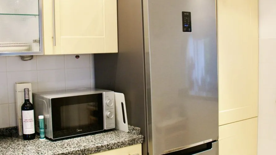 Apartamento de 2 dormitorios en Marbella, Spain No. 585 № 7