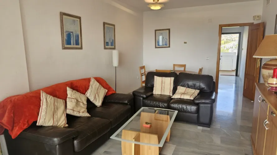 Apartamento de 2 dormitorios en Mijas Costa, Spain No. 754 № 1