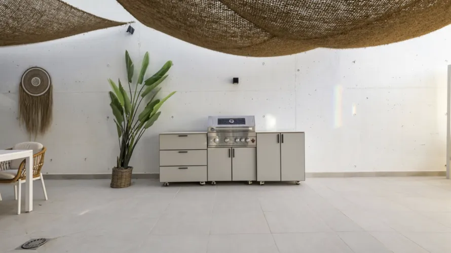 Apartamento de 3 dormitorios en Torremolinos, Spain No. 689 № 5